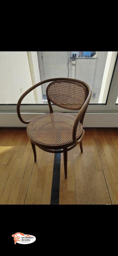 Réfection assise et dossier fauteuil en cannage Neuilly sur Seine 92200 hauts de Seine