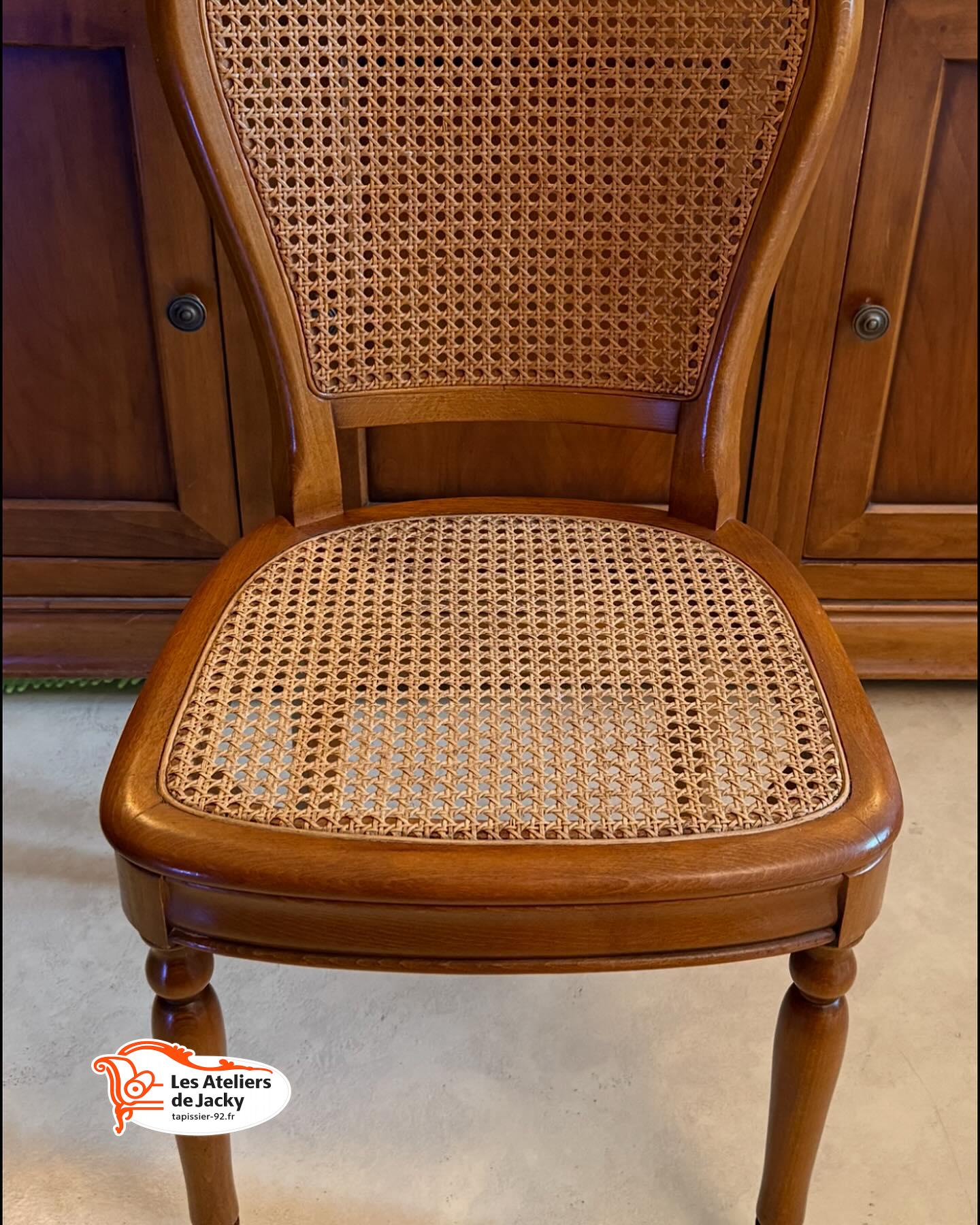 Réfection assise chaise en cannage Puteaux 92800 hauts de Seine