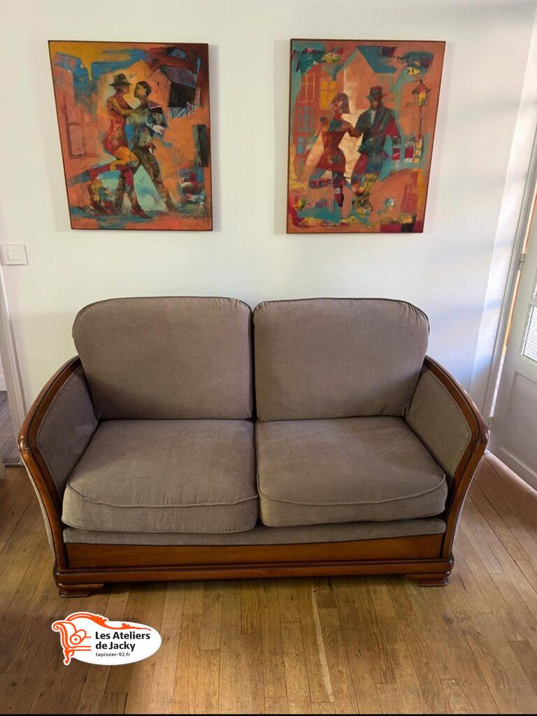 Réfection complète canapé - changement tissus - remplacement des mousse de coussin - tissus et matériaux fournis par nos soin Saint-Germain-En-Laye, 78100