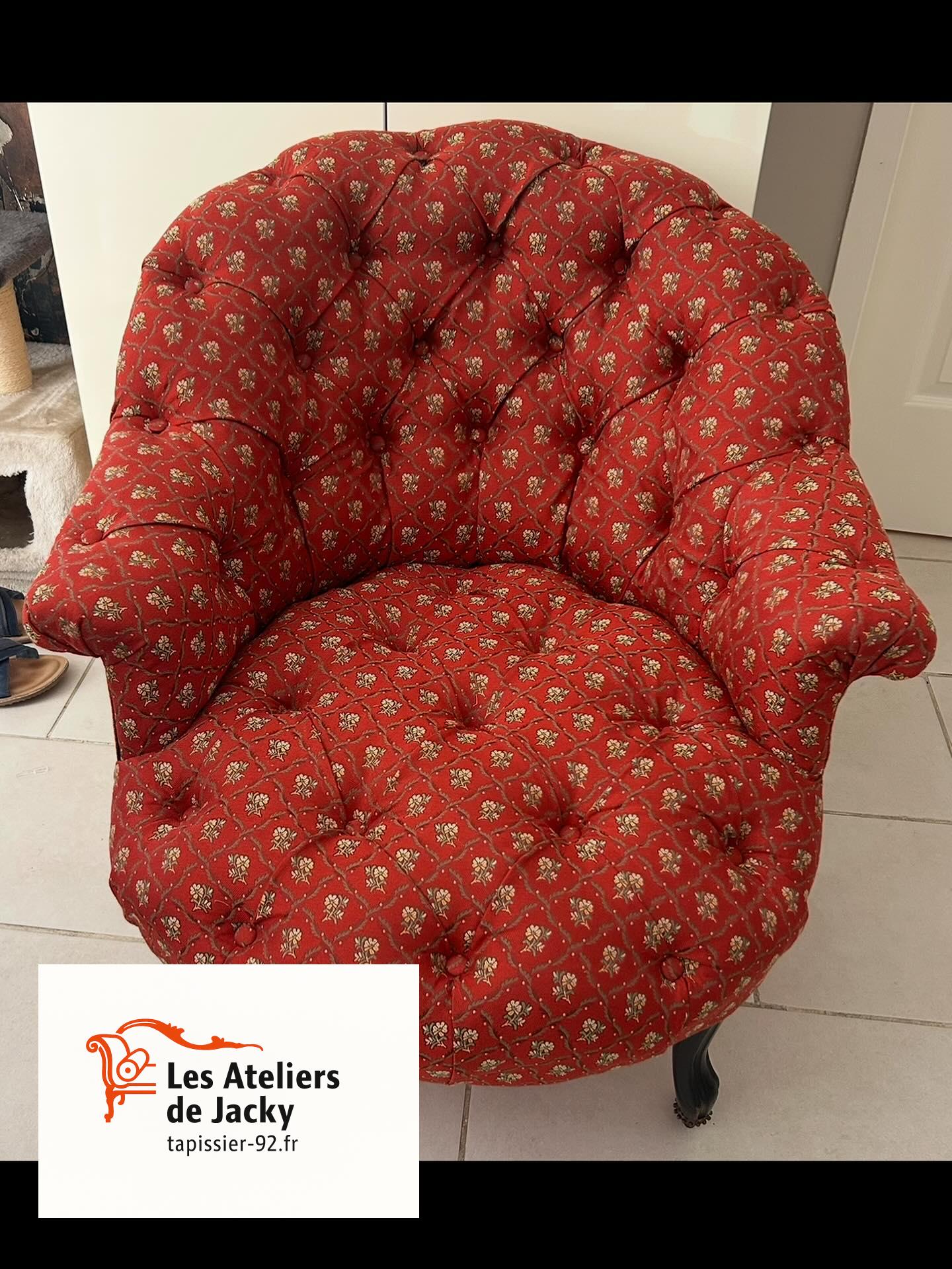 Réfection complète fauteuil style crapaud capitonné tissus fournis par nos soins 13459 beauregatd 7540 carmin champagne bois colombes 92270 hauts de seine