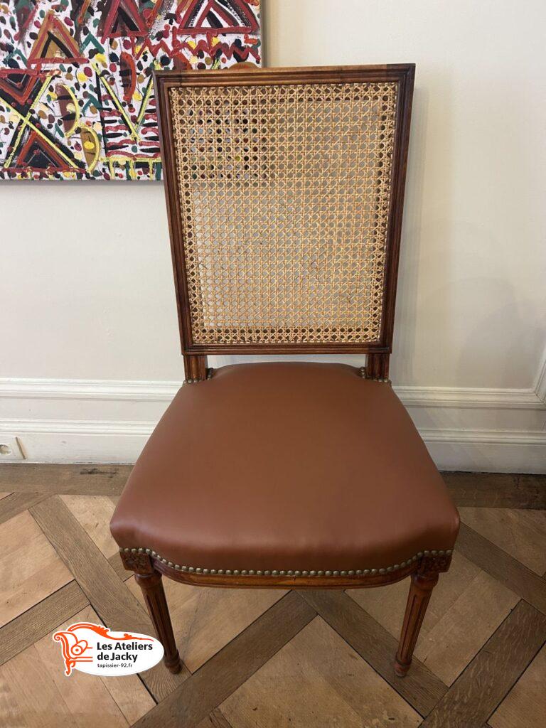 chaise louis xvi cannage cuir clouté restauration paris 16 tapissier
